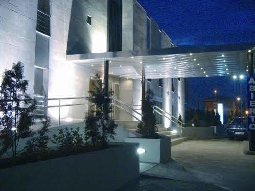 מלון פליגרוס Hg Gaona מראה חיצוני תמונה